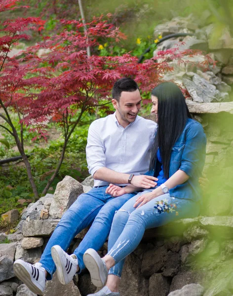 Pareja Romántica Pasando Buen Rato Juntos —  Fotos de Stock