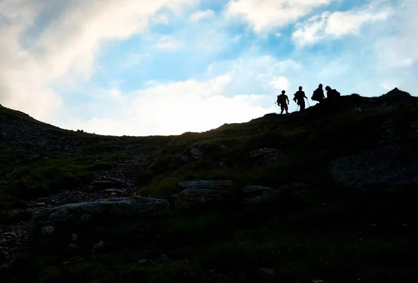 Krásná Krajina Hor Turistů Létě — Stock fotografie