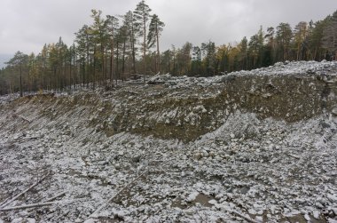 Kanal bahar karda akıntısı
