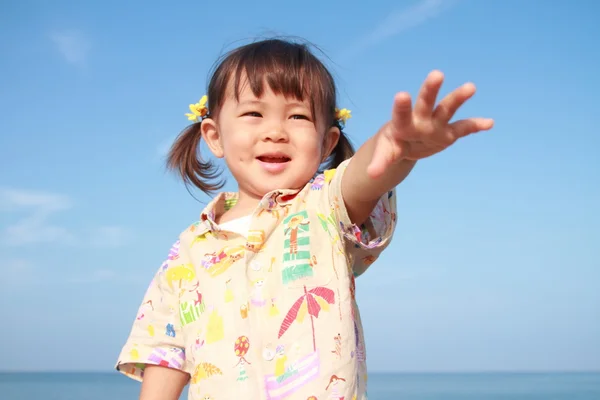 해변 (1 세에 의해 서 일본 여자) — 스톡 사진