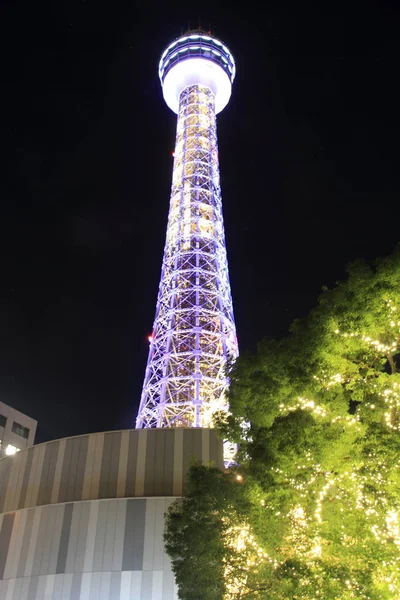 Yokohama marine tower in Kanagawa, Japan (night scene) — Stock Photo, Image