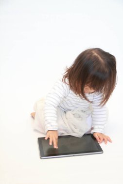 Japon kız tablet Pc (2 yaşında kullanma)