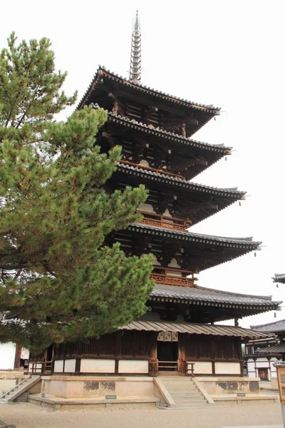 Pagoda de cinco pisos de Horyu ji en Nara, Japón —  Fotos de Stock