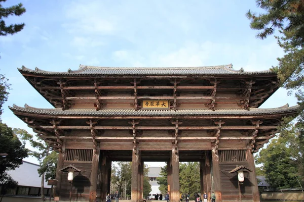 Puerta de Nandaimon de Todai ji en Nara, Japón —  Fotos de Stock