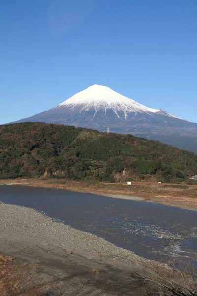 富士河和富士山在日本静冈 — 图库照片