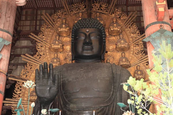 Den stora Buddha i Todai-ji i Nara, Japan — Stockfoto