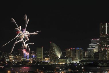 Fireworks uygulamasında Yokohama bağlantı noktası Festivali, Kanagawa, Japonya