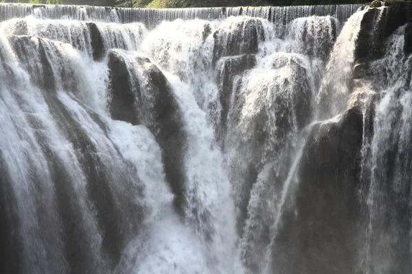 Cascada Shifen en Shifen, Taipei, Taiwán — Foto de Stock