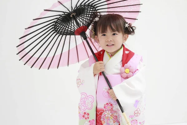 Japonesa chica en Seven-Five-Three festival (3 años de edad ) — Foto de Stock