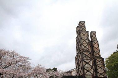 Nirayama reverberatory fırınlar ve kiraz çiçekleri Izu, Shizuoka, Japonya
