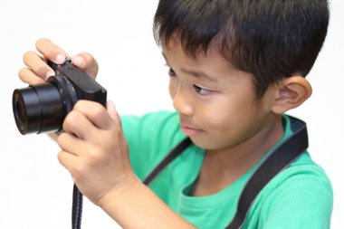 Japon çocuk fotoğraf çekimi (ikinci sınıf ilköğretim okulunda)