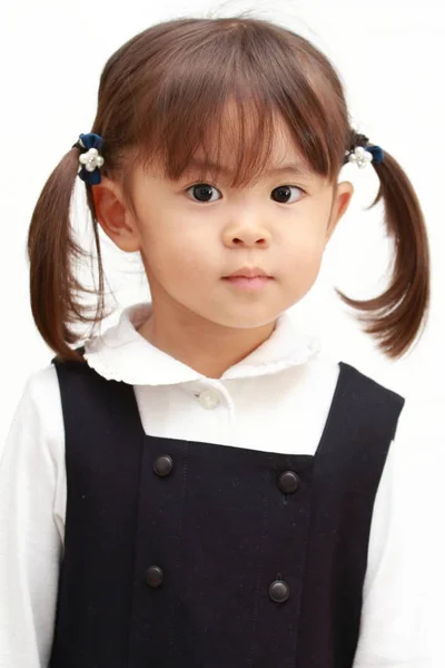 Japanese girl in formal wear (2 years old) — Stock Photo, Image
