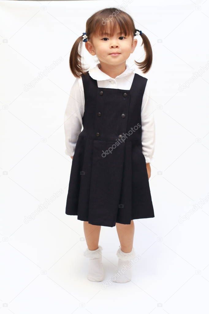 Japanese girl in formal wear (2 years old)