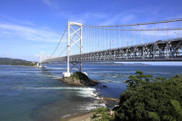 Hidromasajes Naruto y puente Onaruto en Tokushima, Japón —  Fotos de Stock