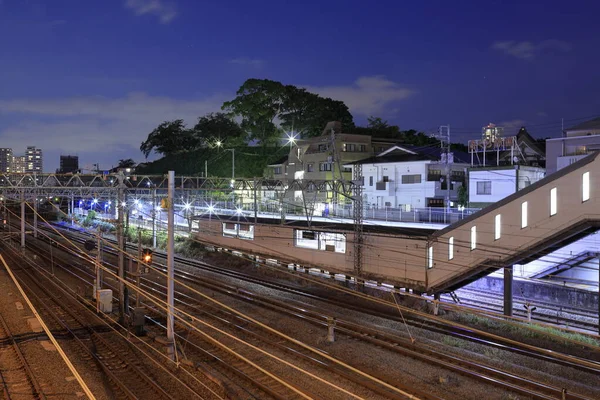 Kanagawa station and railway of Tokaido line (night scene) — Stock Photo, Image