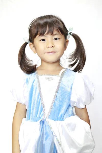 Japanese girl in a dress (4 years old) — ストック写真