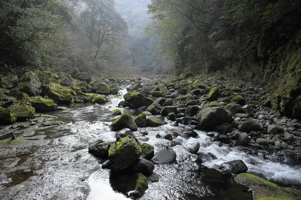 Río Iwato en Takachiho, Miyazaki, Japón —  Fotos de Stock