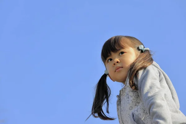 Japanisches Mädchen Unter Blauem Himmel Jahre Alt — Stockfoto