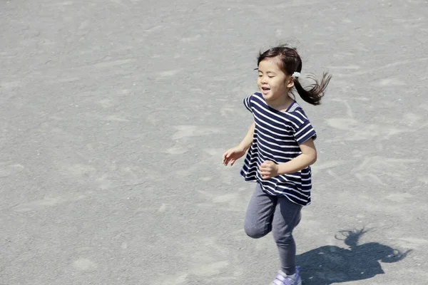 Correndo Menina Japonesa Anos — Fotografia de Stock