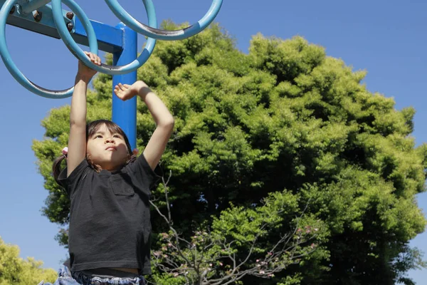 Japanese Girl Playing Monkey Bars Years Old — Stock Photo, Image