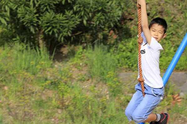 Japansk Pojke Leker Med Flygande Räv Fjärde Klass Grundskolan — Stockfoto