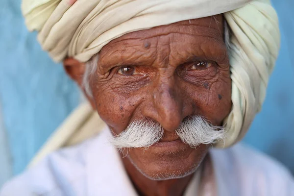 Vieil homme Rajasthani non identifié — Photo