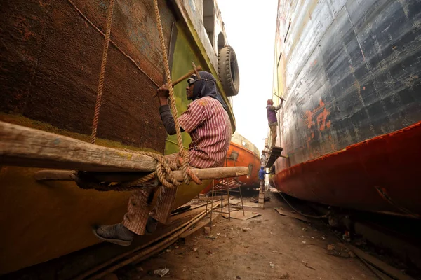 Hafenarbeiter Einer Werft Dhaka Bangladesh Schiffbau Bangladesh Hat Sich Den — Stockfoto