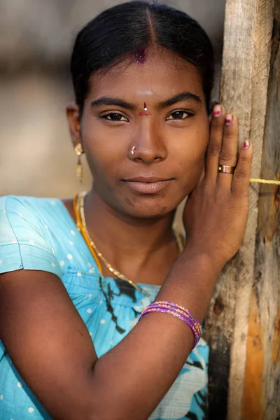 Piękna młoda kobieta w Rameswaram, Indie — Zdjęcie stockowe