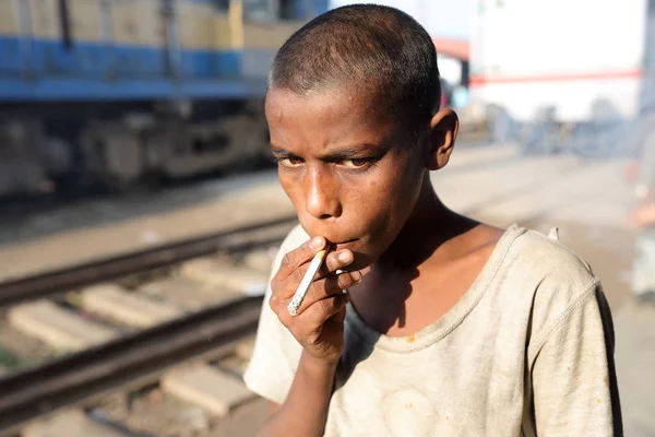 Rapaz Rohingya em Dhaka, Bangladesh — Fotografia de Stock