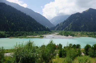 Büyük Almatı Gölü, Ile-Alatau Milli Parkı
