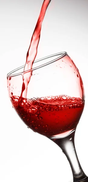 Rode wijn, gieten — Stockfoto