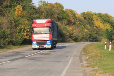 Sonbaharda araba yola çıkacak.