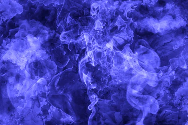 Fondo abstracto azul clásico. Color del año 2020. Humo. — Foto de Stock