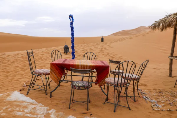 Saara Maior Deserto Árido Mundo Estrelas Marrococom Uma Mistura Areia — Fotografia de Stock