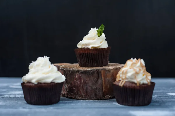 Şeker krem ile cupcakes