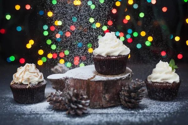 Şeker krem ile cupcakes