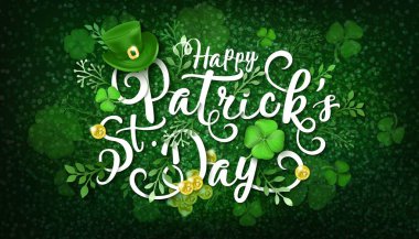 Mutlu Saint Patricks Günü yeşil cin şapka ve yonca ile