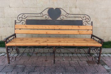 Büyük kalp dağılımı ile tezgah