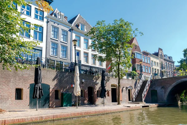 Utrecht. Vecchio canale della città . — Foto Stock