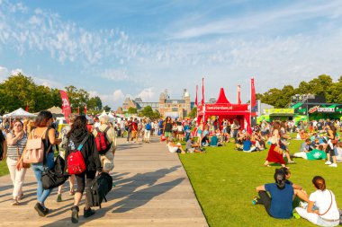 Amsterdam. Kamu Parkı Vondelpark.