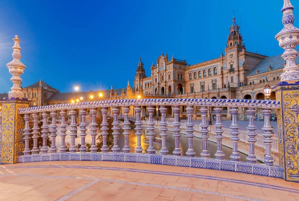 Seville. İspanyolca kare ya da Plaza de Espana. — Stok fotoğraf