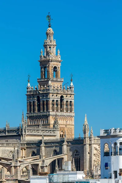 Sevilla. Torre Giralda . — Foto de Stock