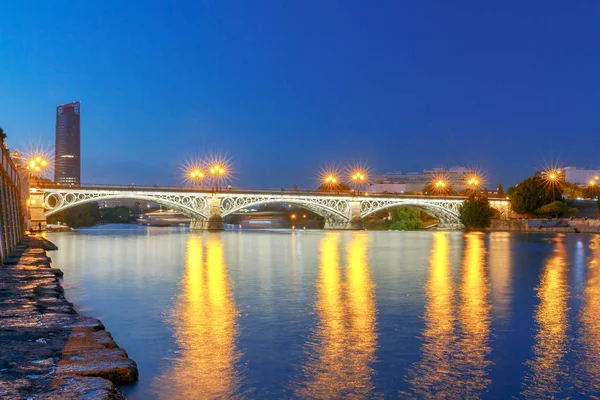 Sevilla. Híd, Isabel Ii. — Stock Fotó