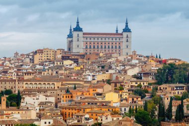 Toledo. Şehrin havadan görünümü.