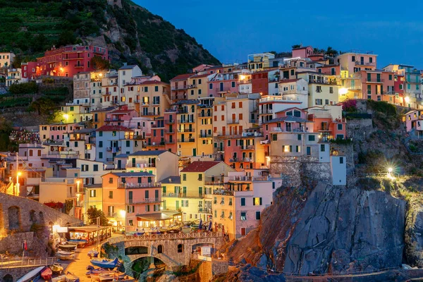 Manarola. Village sur le rocher . — Photo