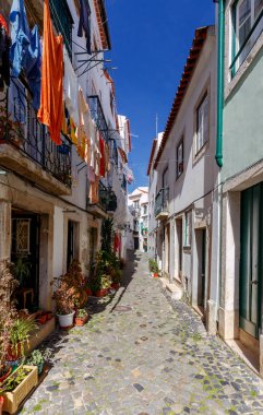 Lisbon. Eski sokaklar.