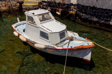 Fira. Eski Liman Görünüm.