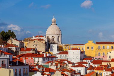 Lisbon. Şehrin havadan görünümü.