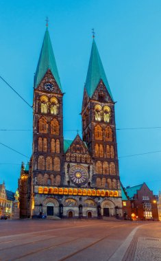Bremen. Merkezi Pazar Meydanı. Bremen Katedrali.