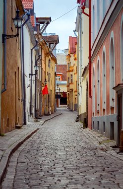 Riga. Eski sokak.